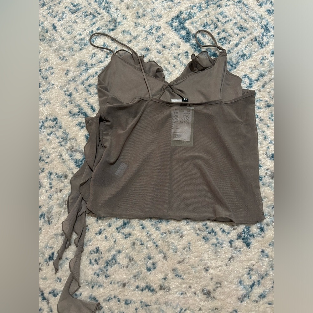 H&M Tank - Picture 4 of 5